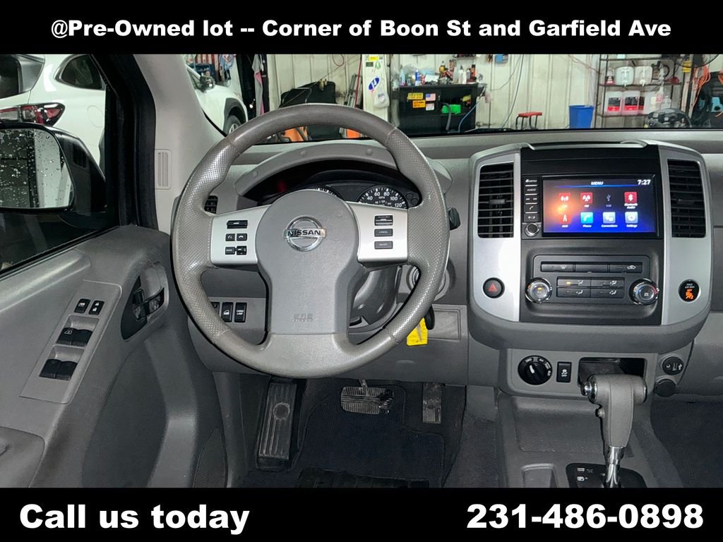Used 2019 Silver Nissan SV image 17