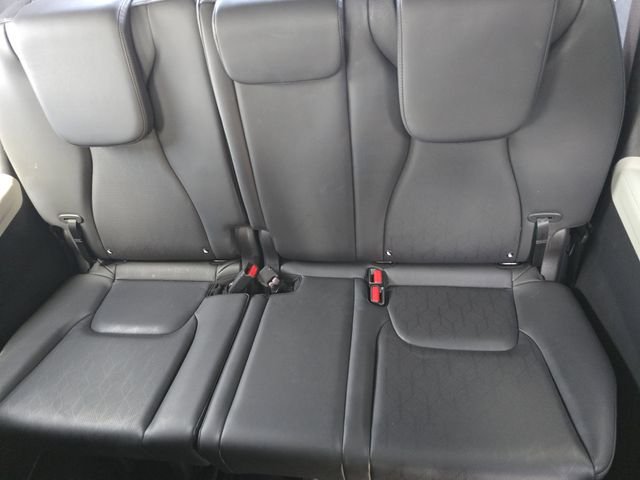 Used 2024  Kia LX image 17