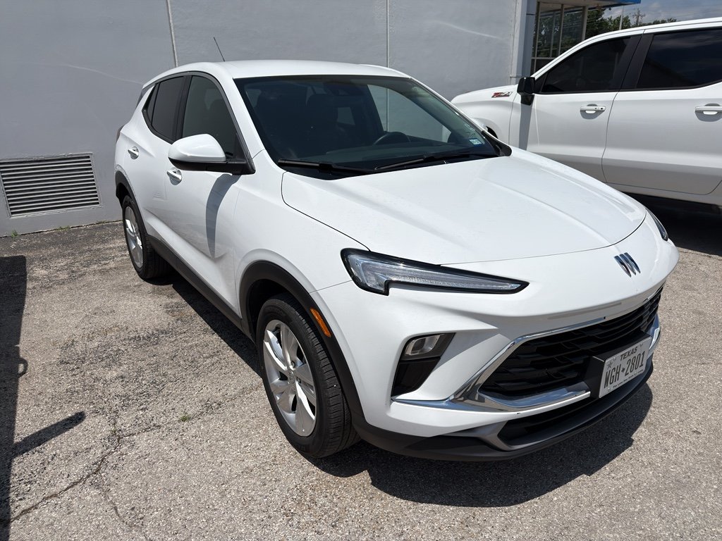 2025 Buick Encore GX Preferred's photo
