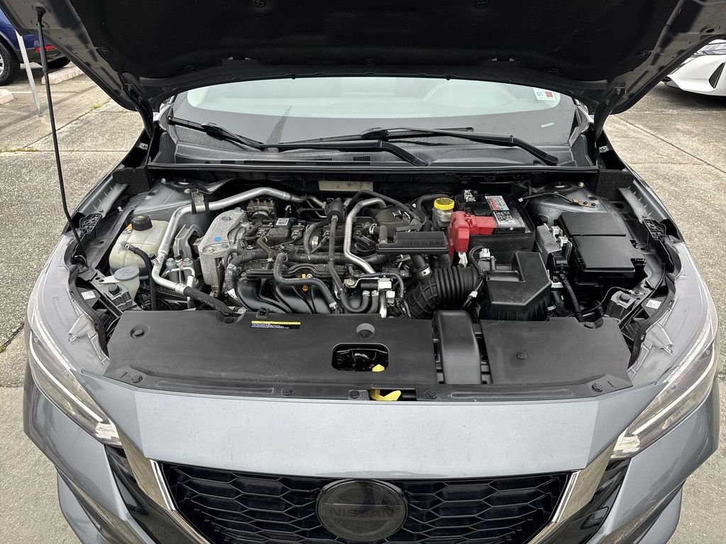 Used 2021 Gray Nissan SR image 18