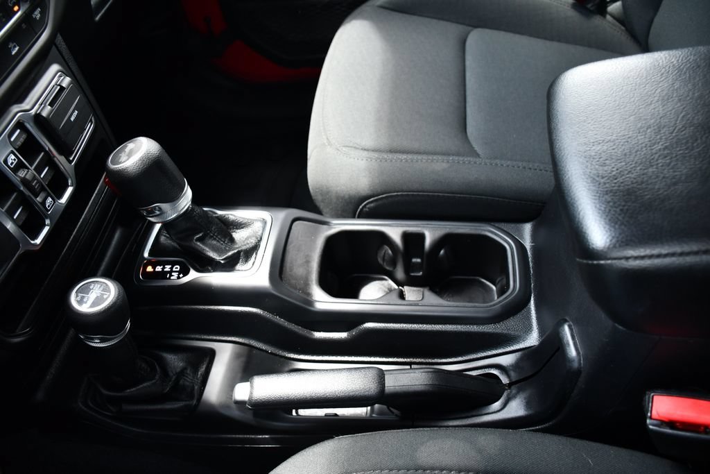 Used 2021 Red Jeep Unlimited Sport S image 21