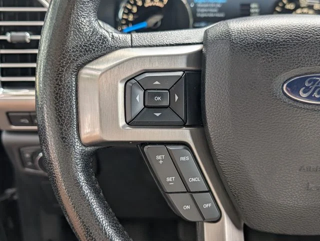 Used 2015 Guard Metallic Ford Platinum image 13