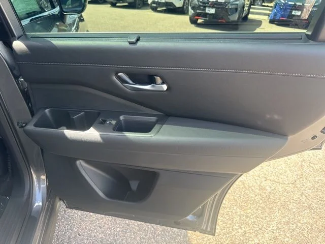 New 2026 Gun Metallic Nissan SL image 34