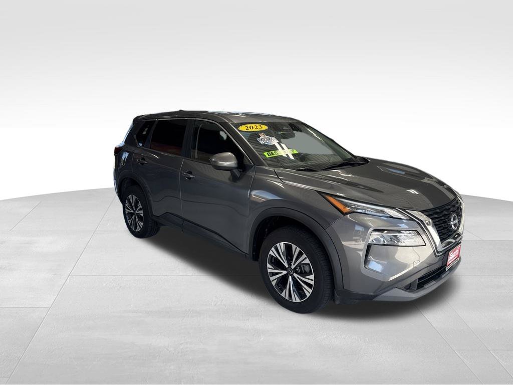 Used 2023 Gray Nissan SV image 11