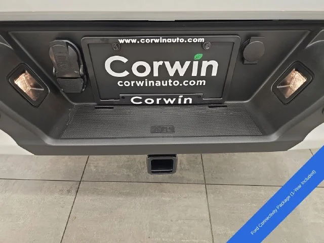 New 2026 Oxford White Ford Lariat® image 18