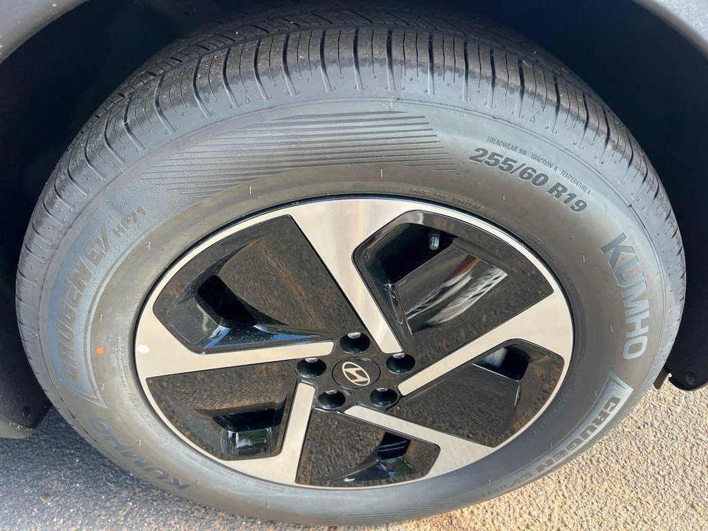 2026 Hyundai IONIQ 9 SE - Photo 33