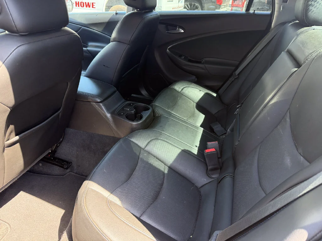 Used 2018 SATIN STEEL METALLIC Chevrolet Premier image 25