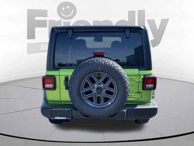 New 2026 Mojito Clear-Coat Exterior Paint Jeep Sport S image 4