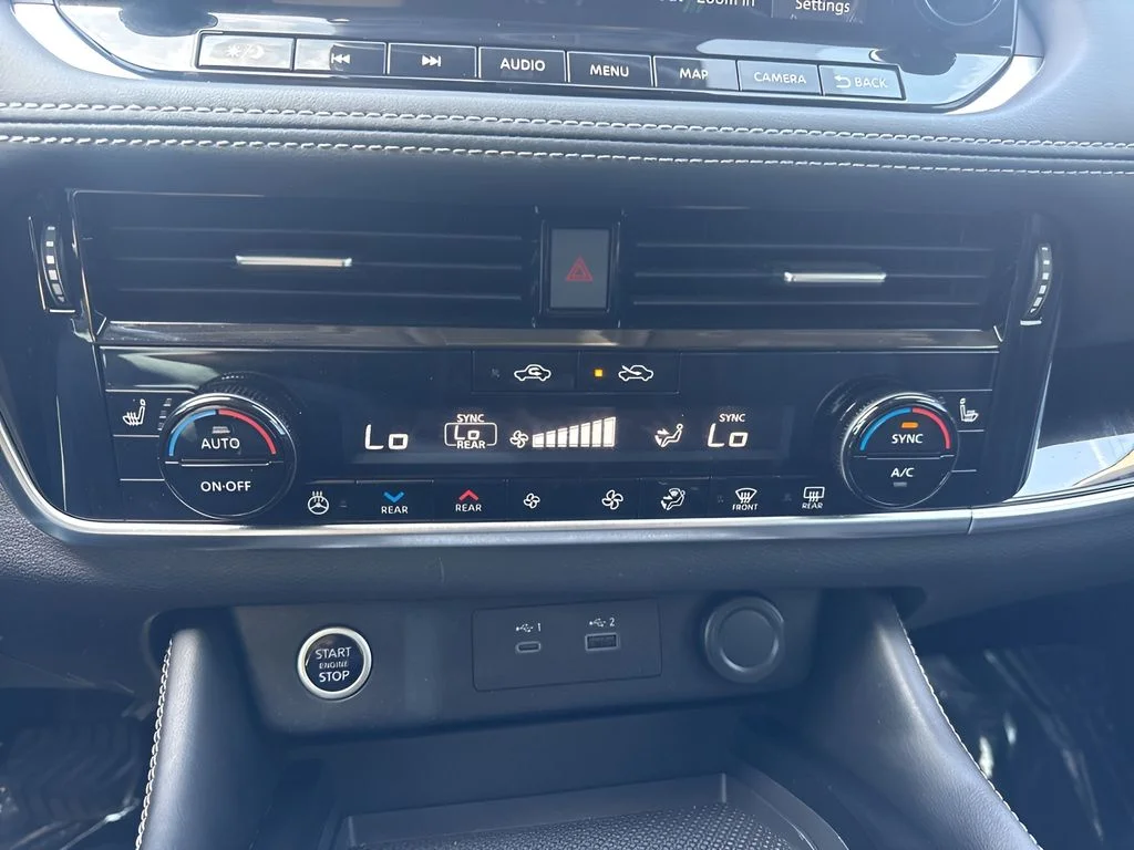 Used 2023 Gray Nissan SL image 21