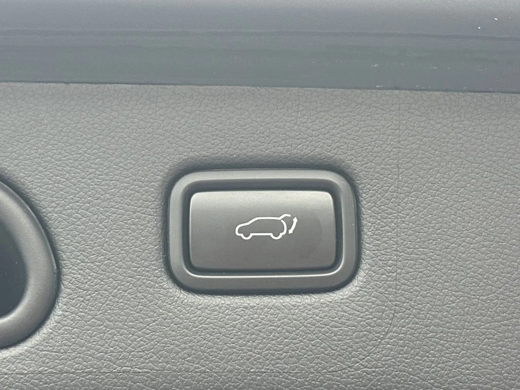 Used 2021 Blue Kia EX image 16