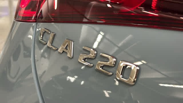 New 2027 Liquid Crystal Green Mercedes-Benz CLA 220 Hybrid image 9