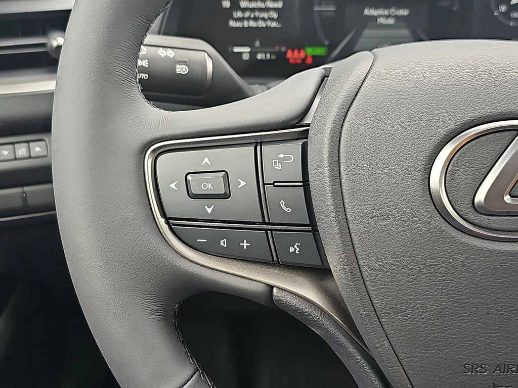 New 2026 Ultra White Lexus PREMIUM AWD image 17
