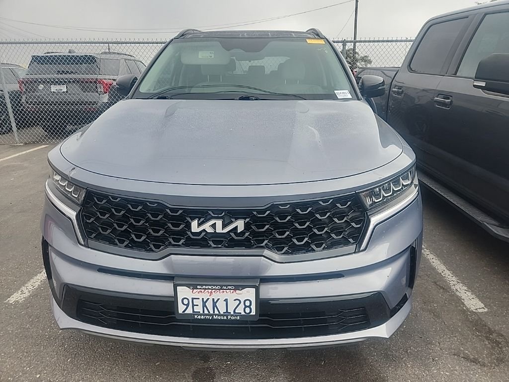 Certified Used 2022 Silver Kia S image 2