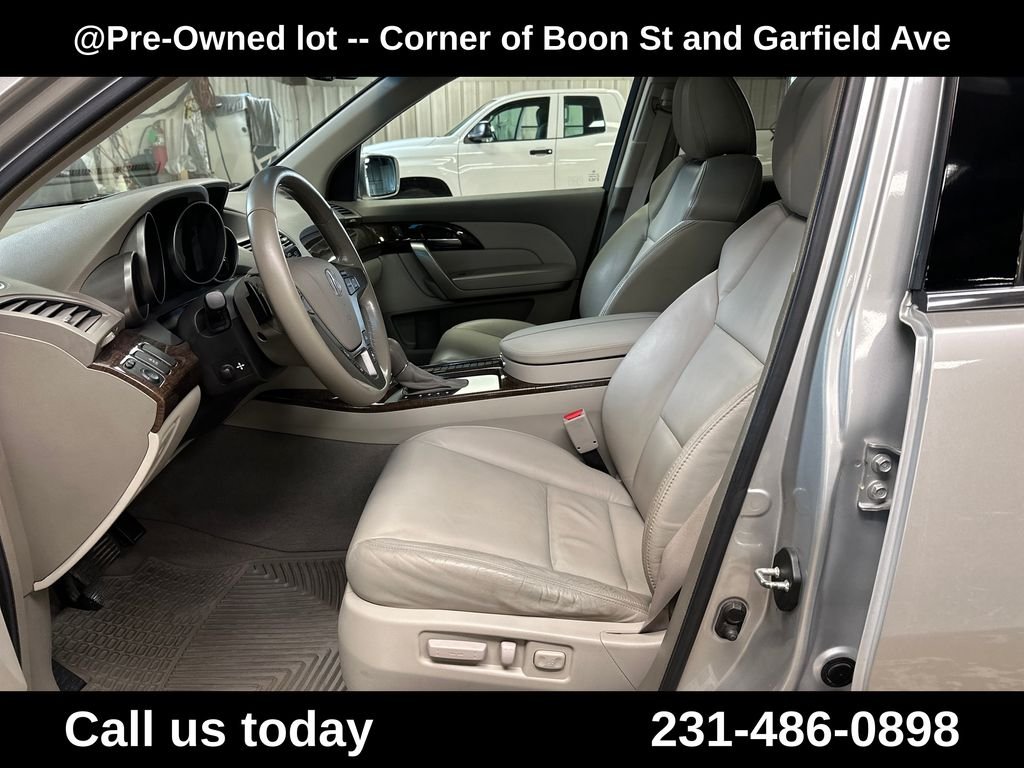 Used 2012  Acura Technology image 13
