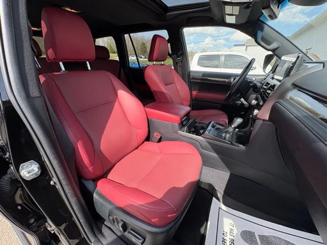 Used 2023 Black Lexus 460 image 32