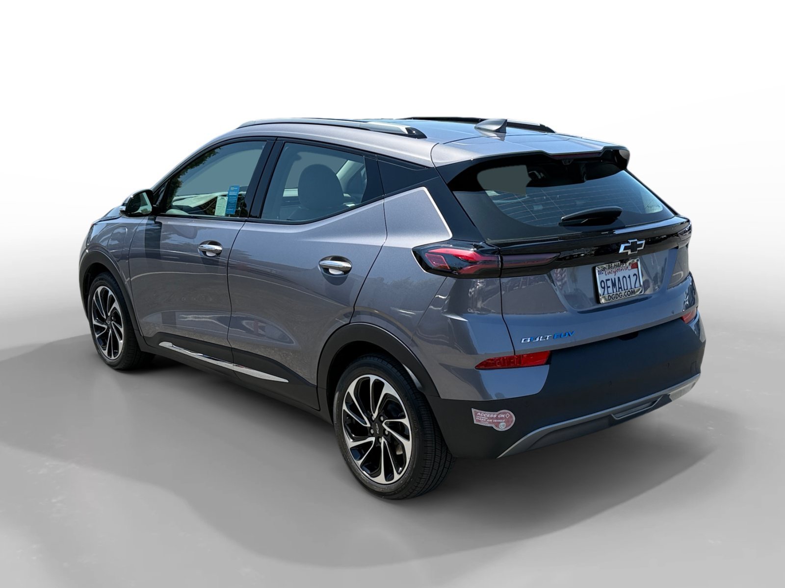 Used 2023 Gray Chevrolet Premier image 3