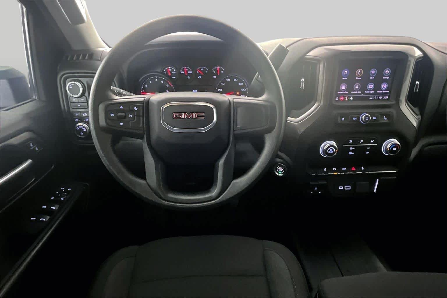 Used 2025 Onyx Black GMC Pro image 6