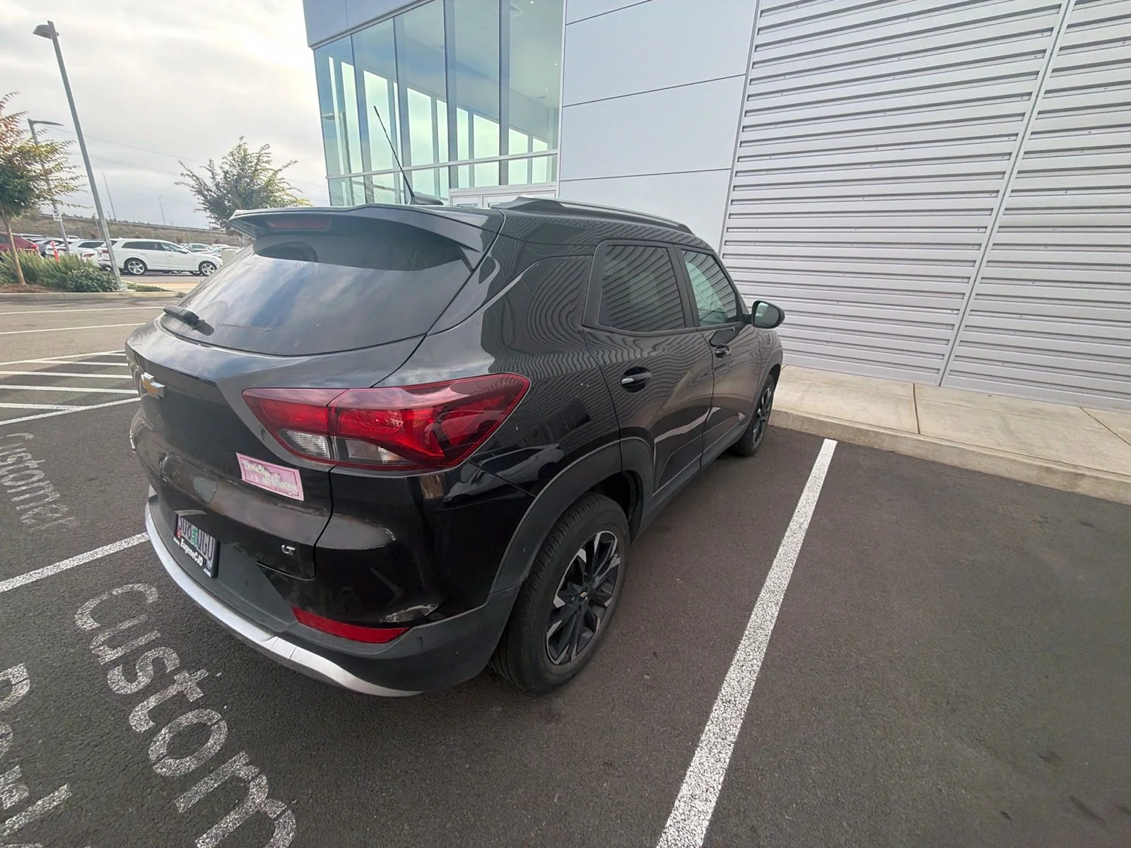 Used 2023 Black Chevrolet LT image 9