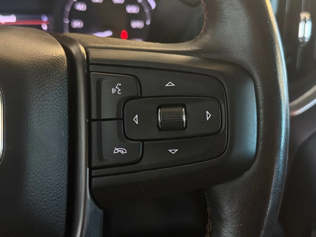 Used 2019 SUMMIT WHITE GMC AT4 image 33