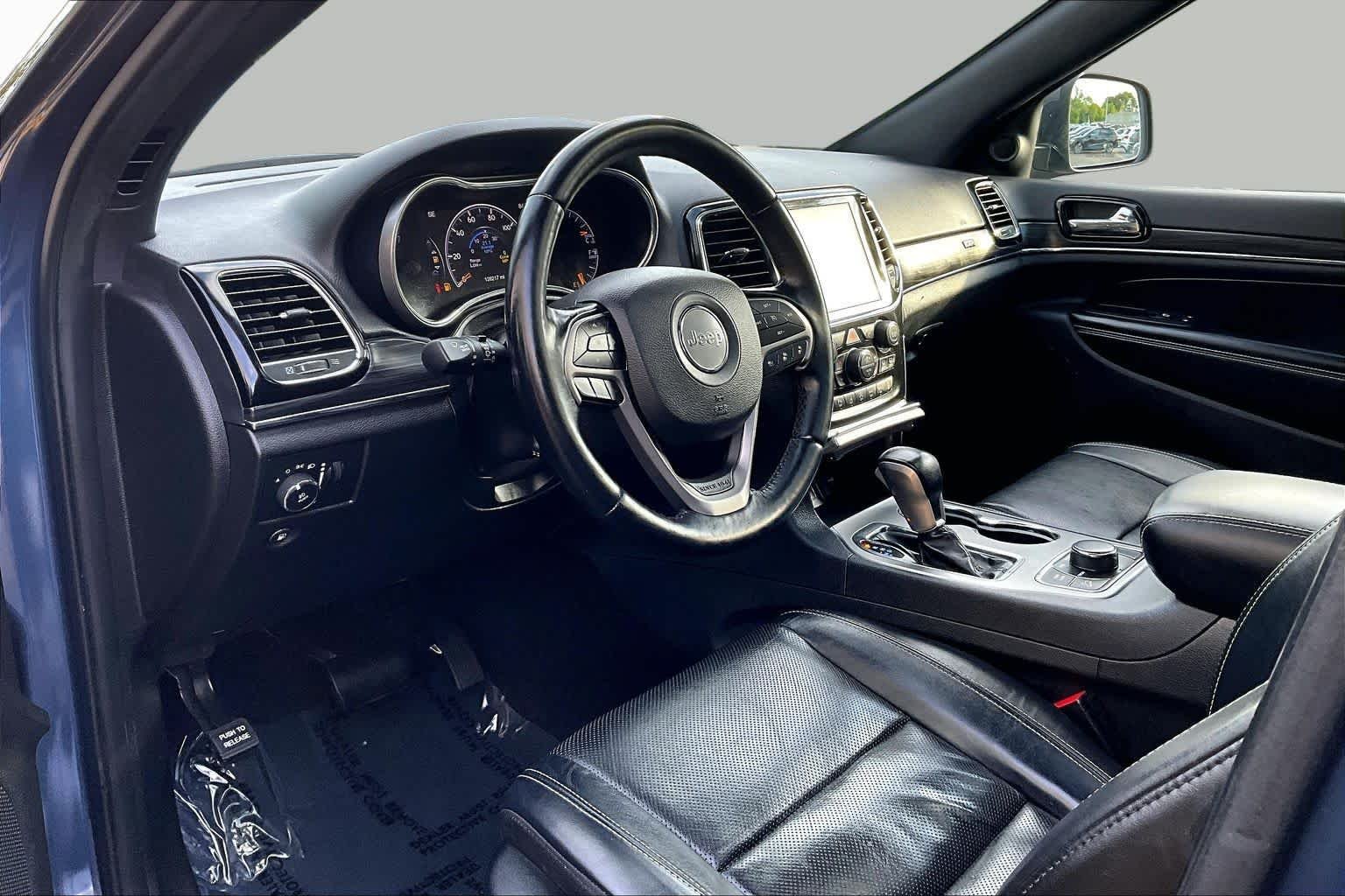 Used 2021 Slate Blue Pearlcoat Jeep 80th Anniversary image 18