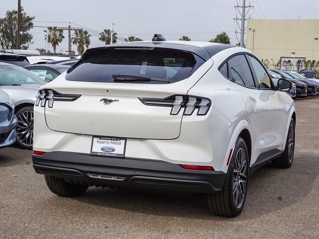 New 2026 Star White Metallic Tri-coat Ford Premium image 6