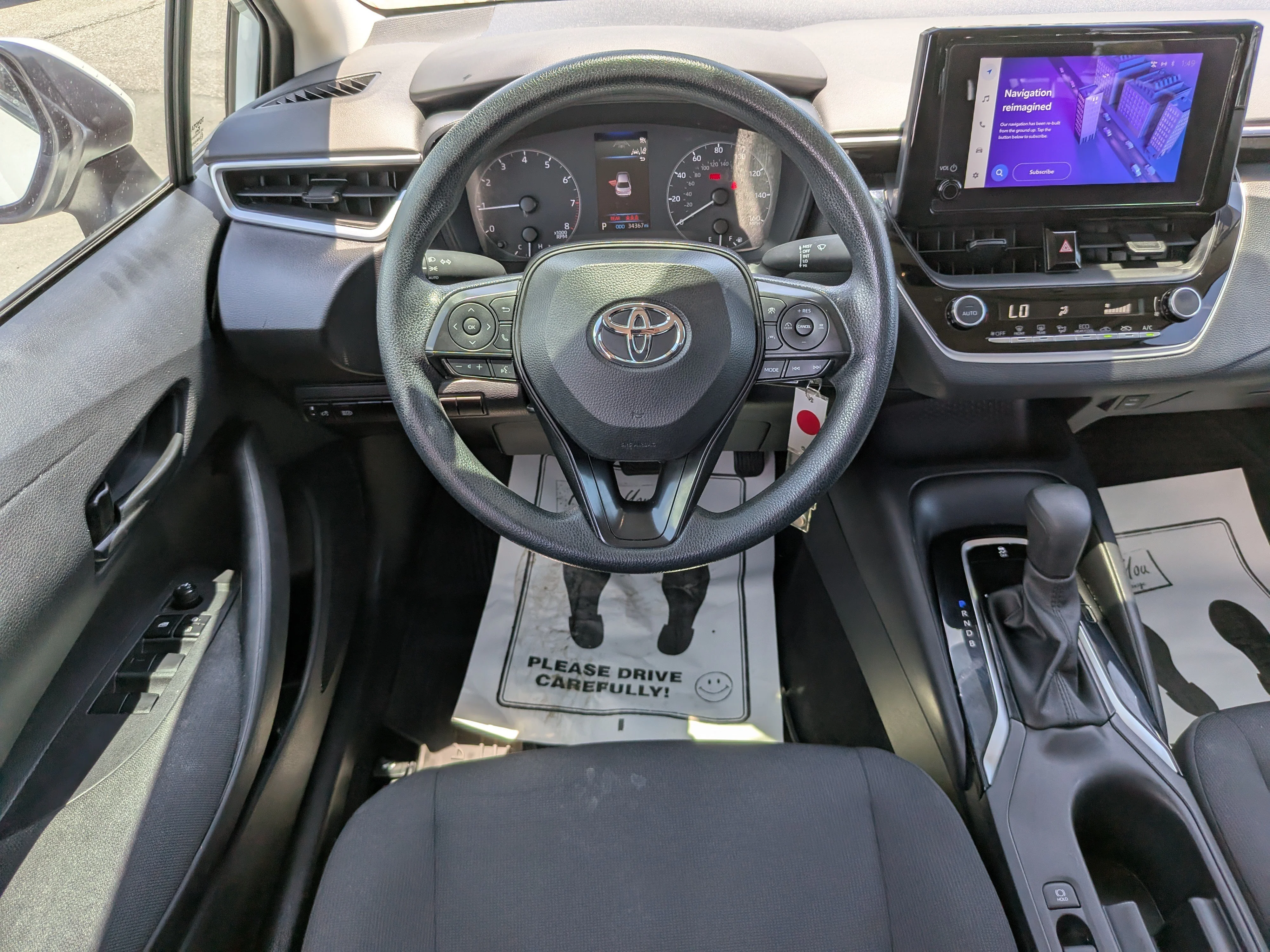 Used 2024 Ice Toyota LE image 17
