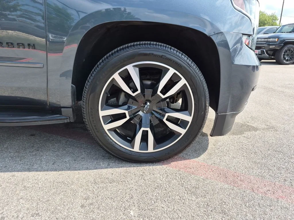 Used 2019 Gray Chevrolet Premier image 15