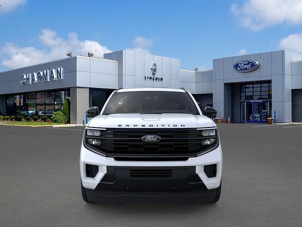 New 2026 White Ford Platinum image 6