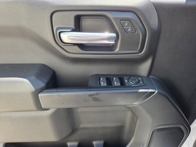 2025 Chevrolet Silverado 1500 Custom - Photo 17