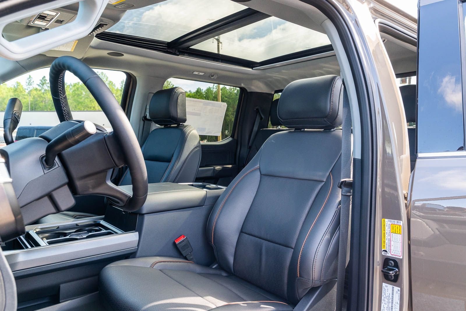 New 2026 Marsh Gray Ford F-250® Lariat® image 18