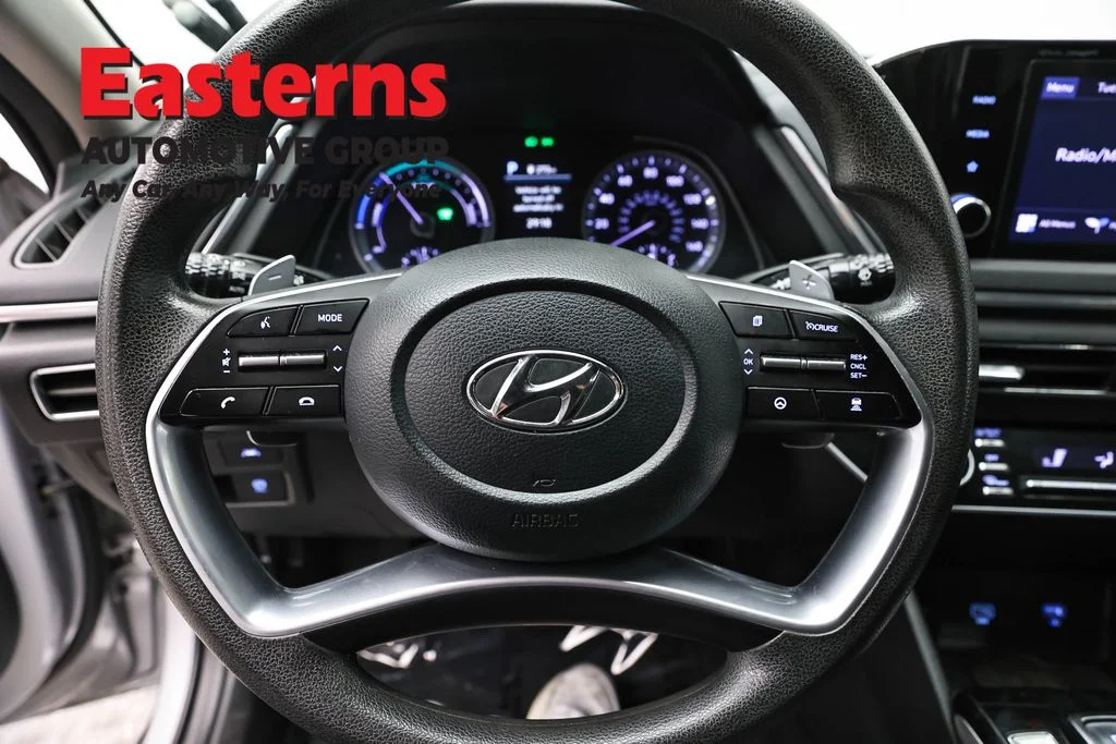 Used 2023 Silver Hyundai Blue image 10