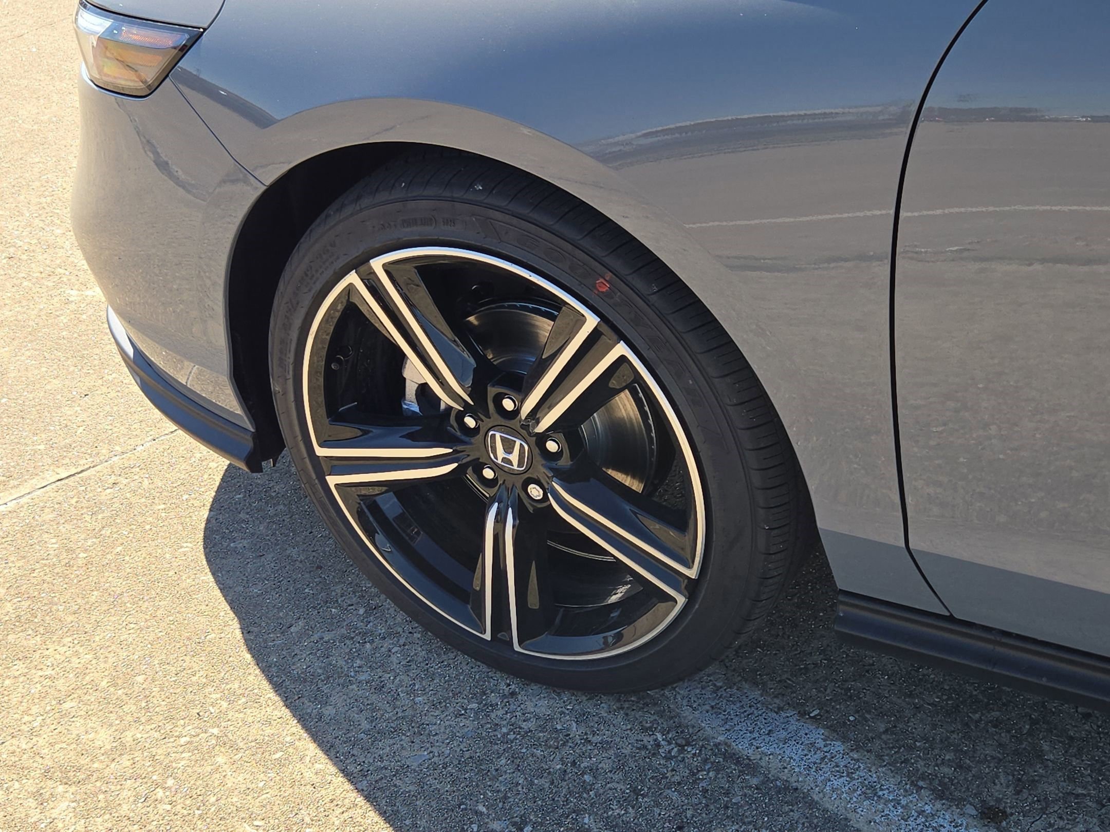 New 2026 Urban Gray Pearl Honda SE image 11