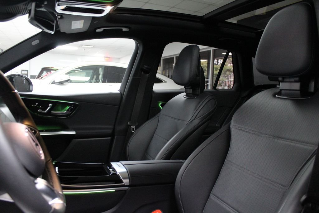 2026 Mercedes-Benz GLC Base - Photo 16