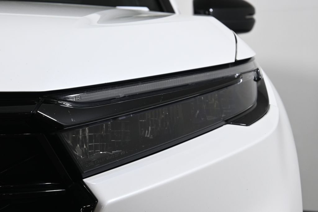 Used 2025 Platinum White Pearl Honda Sport-L image 11