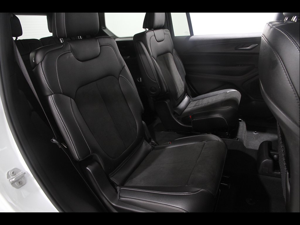 2024 Jeep Grand Cherokee L Altitude - Photo 18