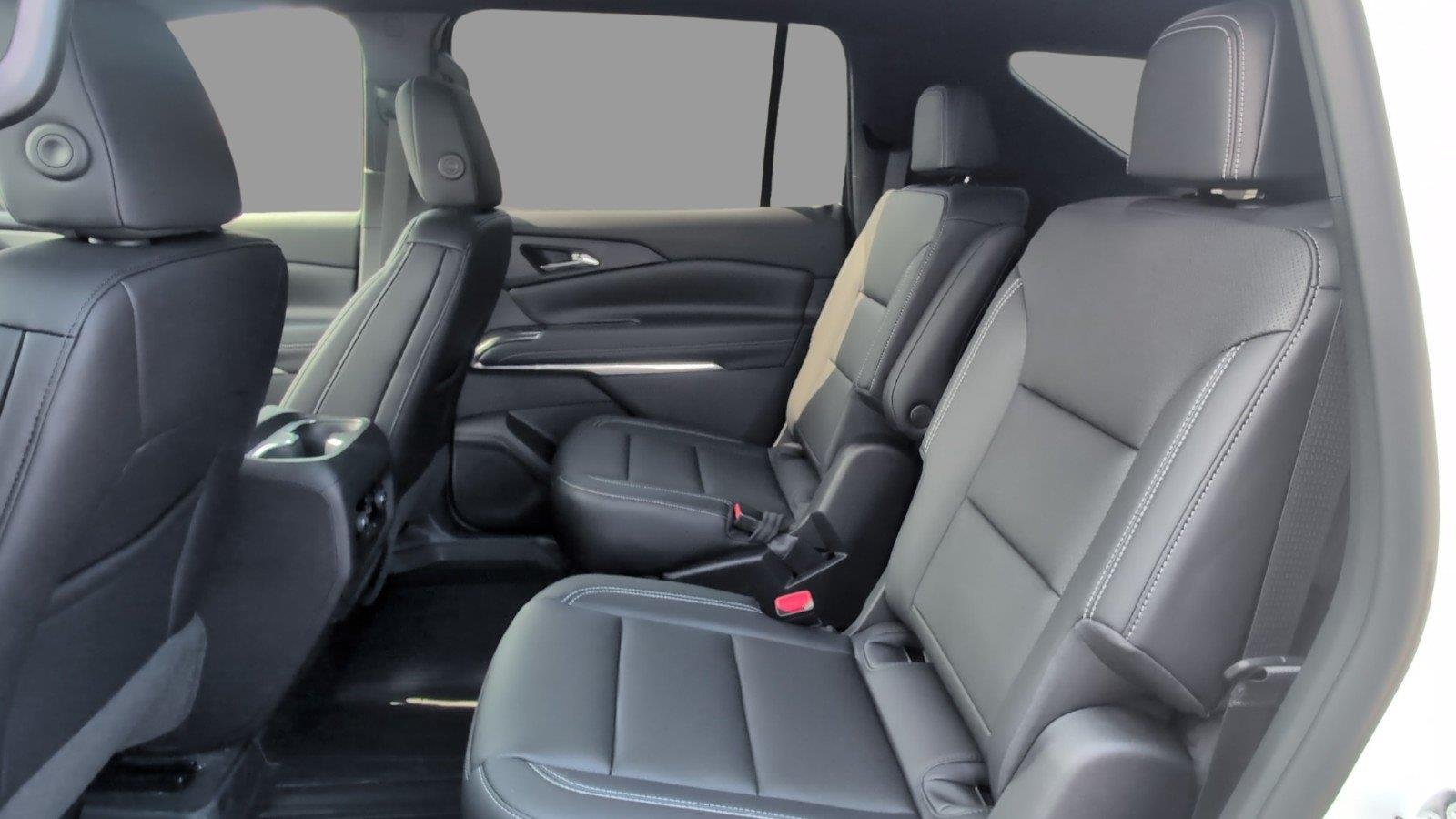 2026 Chevrolet Traverse LT - Photo 36