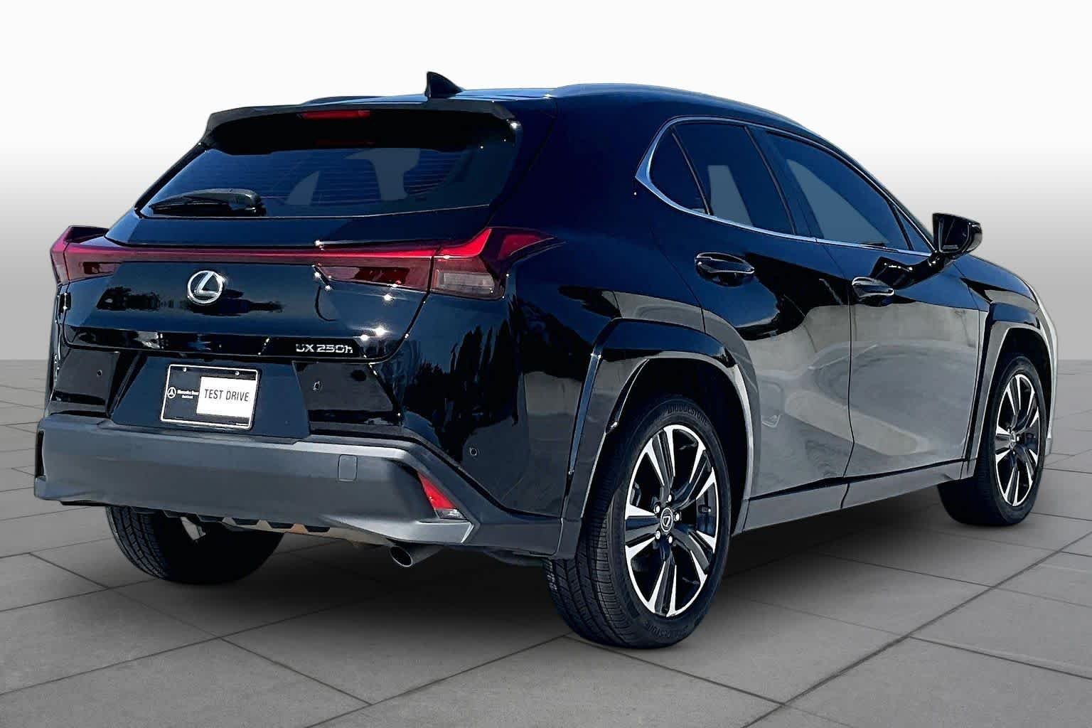 Used 2023 Obsidian Lexus Premium image 12