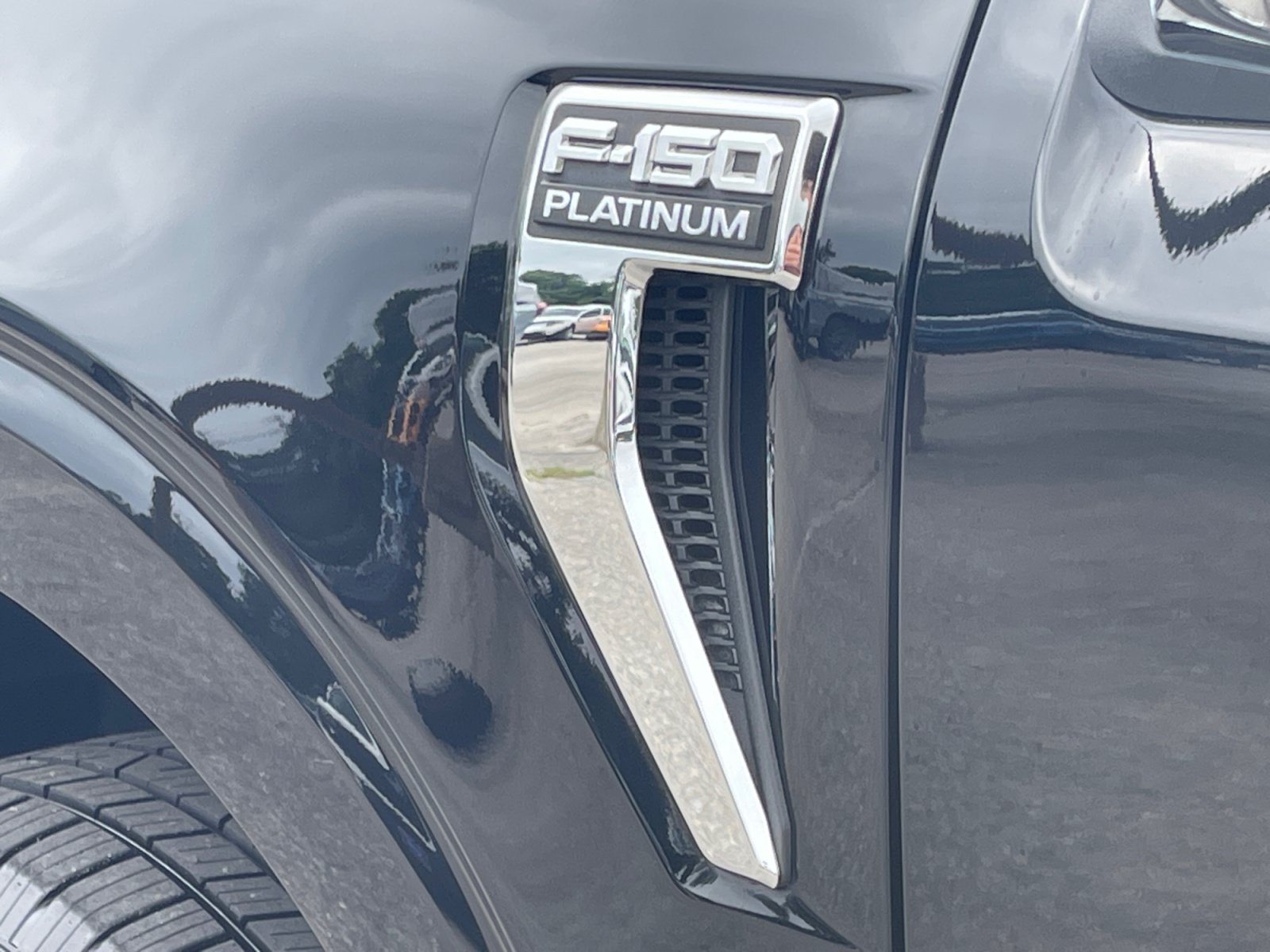 2023 Ford F-150 Platinum - Photo 16