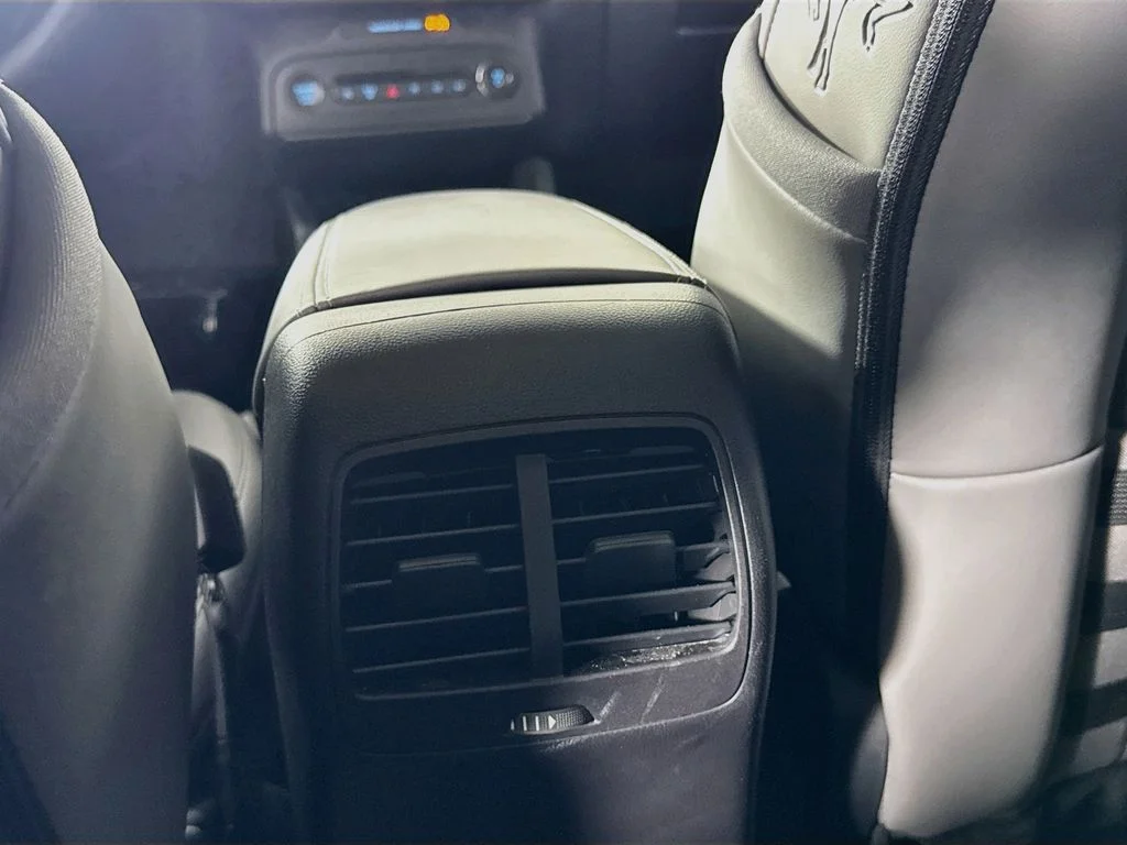 Used 2025 Black Ford Badlands image 29