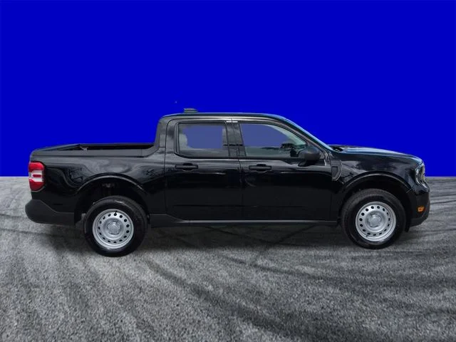 New 2026 Shadow Black Ford XL image 3