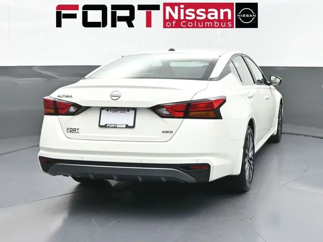 New 2026 Pearl White TriCoat Nissan SV image 2