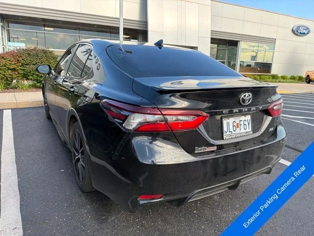Used 2022 Midnight Black Metallic Toyota SE image 7