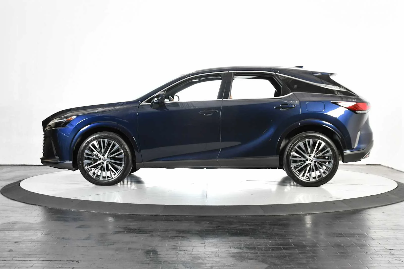 Certified Used 2025 Nightfall Mica Lexus Premium Plus image 2