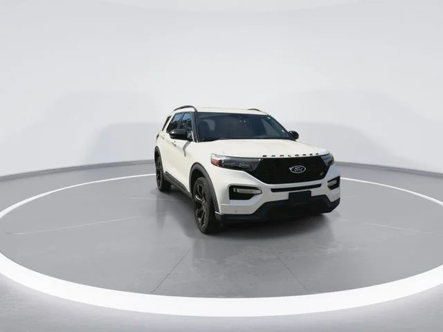 Used 2020 White Ford ST image 3