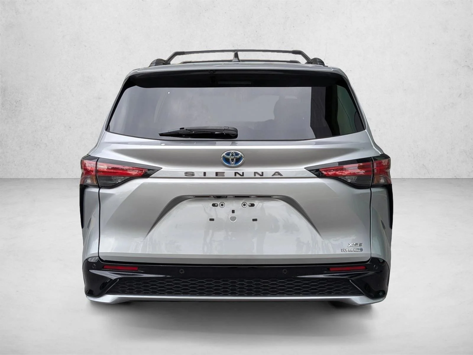 Used 2022 Celestial Silver Metallic Toyota XSE image 7