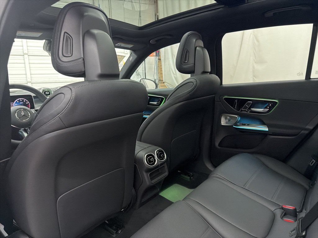 Certified Used 2026 White Mercedes-Benz GLC 300 image 18