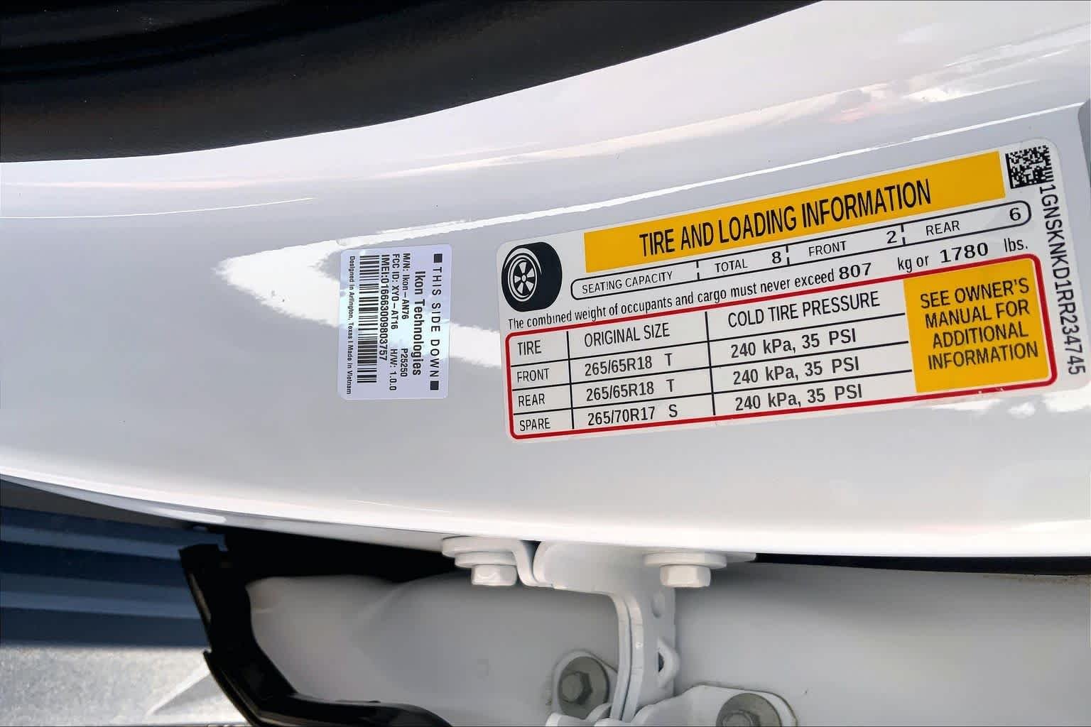 Used 2024 Summit White Chevrolet LT image 73
