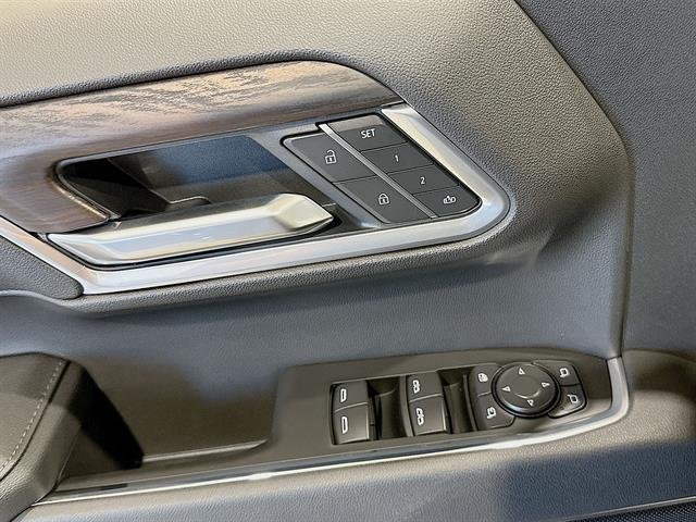 2026 GMC Sierra 1500 SLT - Photo 23