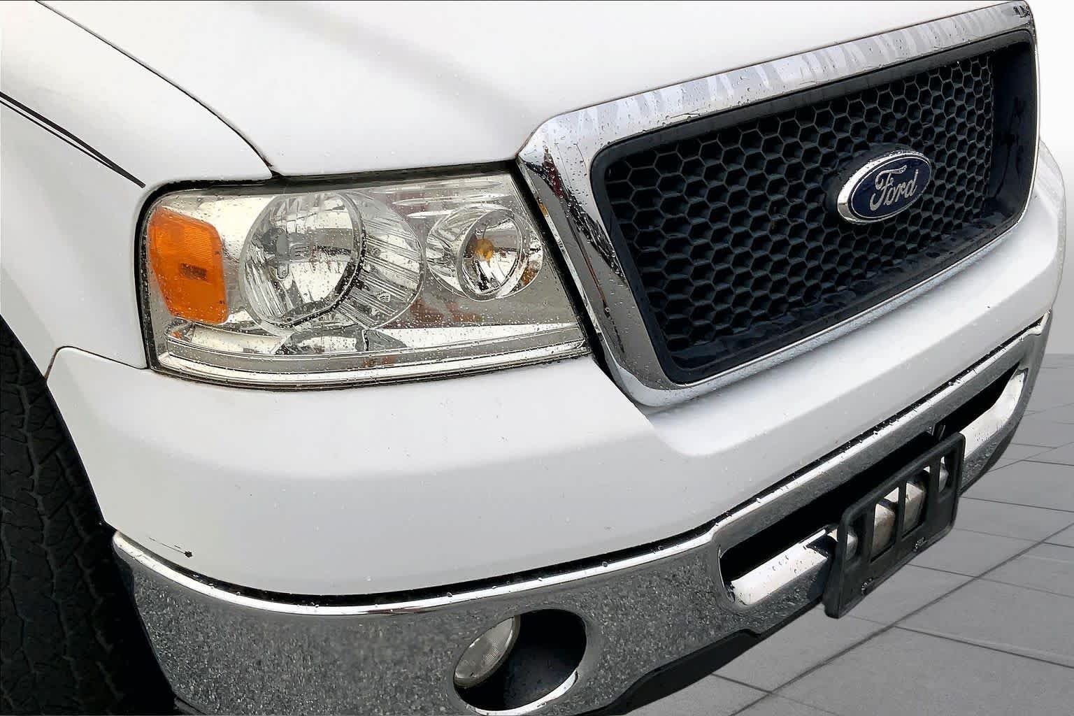 Used 2008 Oxford White Ford XLT image 26
