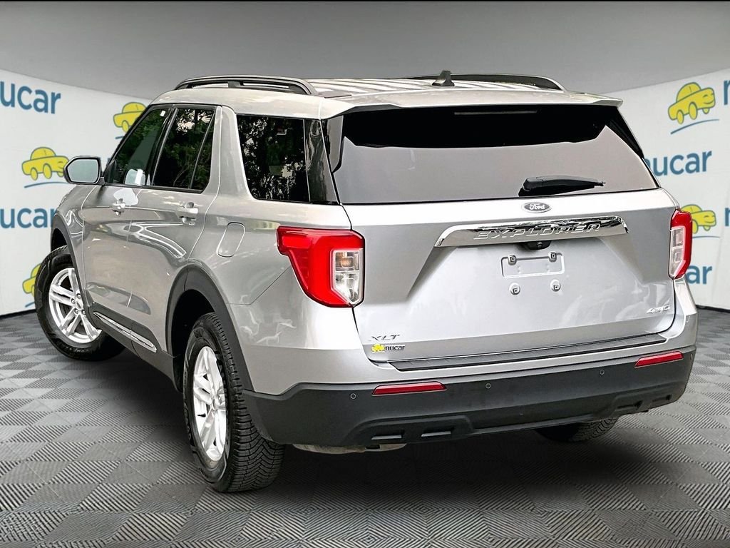 Used 2021 Silver Metallic Ford XLT image 2